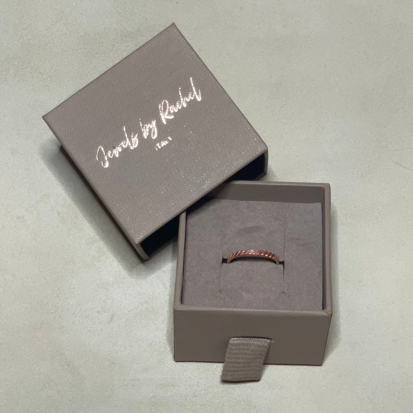 Lal Qila: Copper Twist Ring